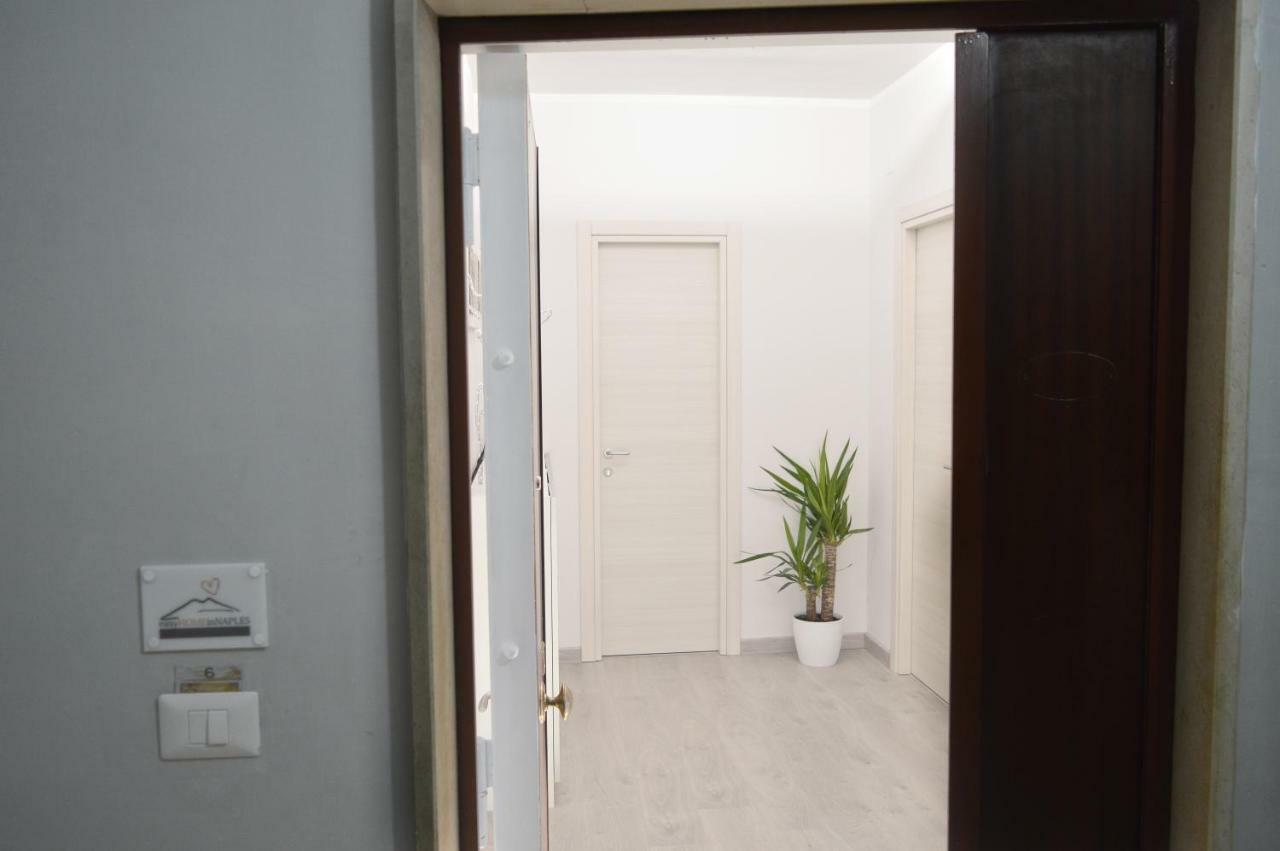 Easyhomeinنابولي المظهر الخارجي الصورة