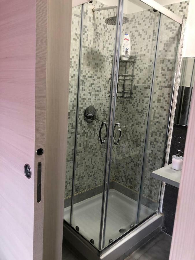 Easyhomeinنابولي المظهر الخارجي الصورة